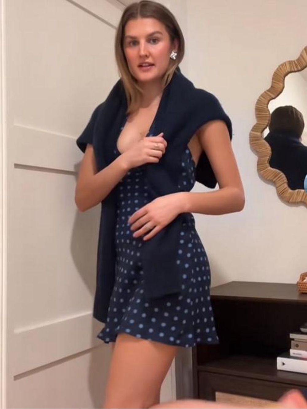 Reformation Delanie Dress - Picture 6 of 6